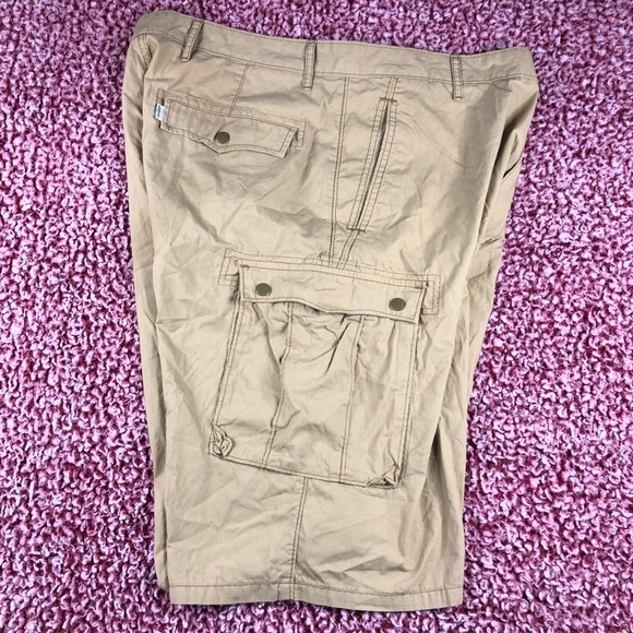 Men’s Levi’s Cargo Shorts - Picture 2 of 8